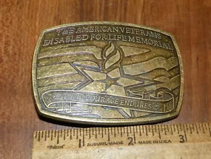 Hebilla de cinturón de latón 2007 - The American Veterans Diabled for Life Memorial - Imagen 1 de 3