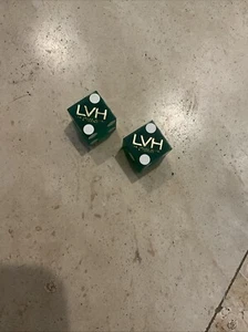 LAS VEGAS HOTEL & CASINO DICE MATCHING#'S Rare Las Vegas Craps Dice Green - Picture 1 of 7