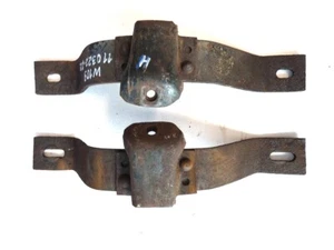 Mercedes W109 300 SEL 6.3 A1088800114 A1088800214 rear bumper bracket - Picture 1 of 2