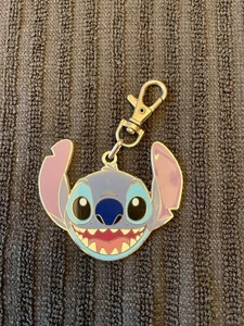 Stitch Smiling Face Lanyard Bag Charm Keychain Metal - WDW Official - Picture 1 of 2
