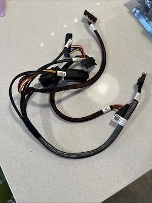 Dell POWEREDGE R210 SAS HDD Cable PTR5N Genuine 4x SAS Cable - Image 1 of 2