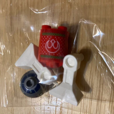 Lego Star Wars R2-D2 Festive Christmas 2022 Advent Calendar 75340-25 Minifigure - Image 1 of 4