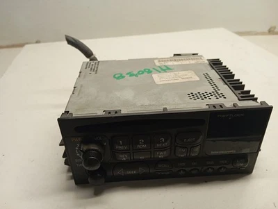 Equipo de audio Radio Am-fm-estéreo-cd Reproductor Opt UN0 Se adapta a 96-05 ASTRO 3963133 Foto 1 de 4