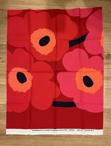 Marimekko Unikko Fabric Remnant 62×82cm Cotton Textile Handcraft Cloth - Picture 1 of 4