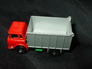 VTG LESNEY Matchbox : GMC TIPPER TRUCK #26 - England Truck (EX) - Picture 1 of 4