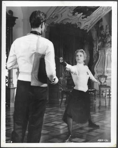 Grace Kelly The Swan Original 1950s Doubleweight MGM Promo Photo Fencing - Picture 1 of 1