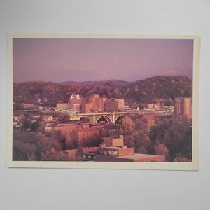 The Knoxville Collection Tennessee City View Vintage Continental Chrome Postcard - Imagen 1 de 6