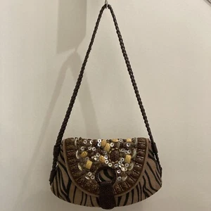Chico's Brauntone Schultertasche bestickt, perlenförmig, muscheln & stones - Bild 1 von 12