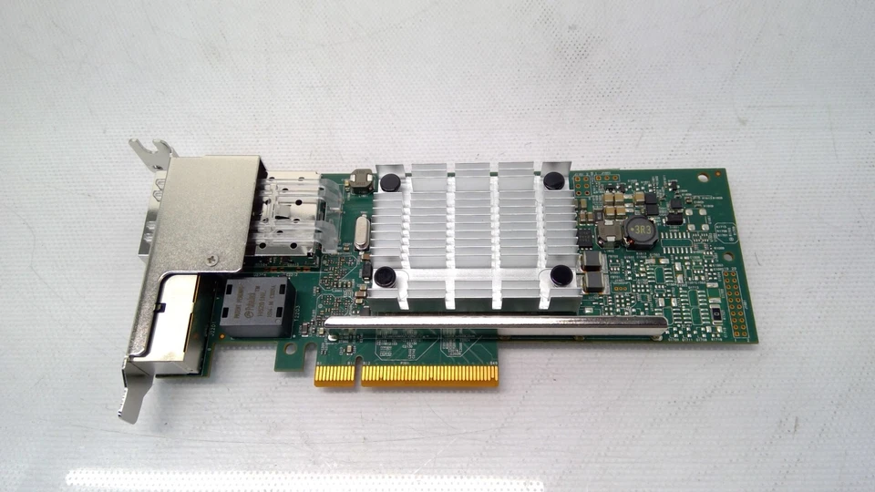 IBM 00E2865 BROADCOM 4-Port (10Gb + 1GbE) PCIe ETHERNET ADAPTER LOW PROFILE - Image 1 of 3