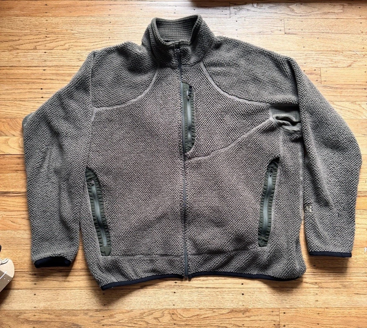 希少 XXL patagonia MARS Level 2 R1 コヨーテ 希少 XXL patagonia MARS Level 2 R1 コヨーテ