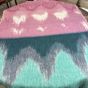 Anthropologie Abstract Pattern WooL Dorm Wall decor Blend 50"x60" Throw Blanket - Picture 1 of 3