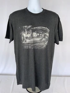 EUC The Camera Monster Subway Scene Grey Crew Neck Graphic T-Shirt, XL - Picture 1 of 7