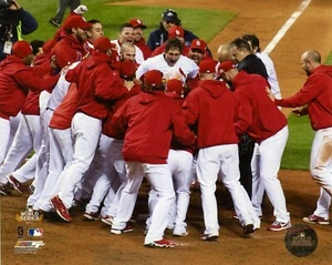 David Freese Game 6 2011 World Series Home Run St. Louis Cardinals 8x10 Photo #7 - Picture 1 of 1