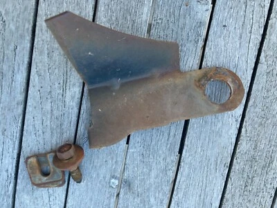 Cutlass S 1972 soporte de guardabarros superior lateral del pasajero Foto 1 de 2