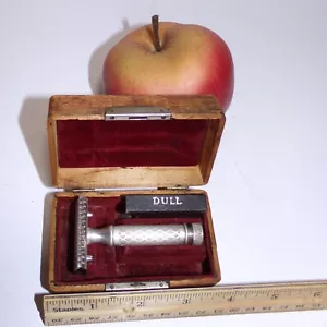 Gillette Razer & Box 1920s Vintage #318688B Rasoio di sicurezza doppio bordo tono argento - Foto 1 di 14