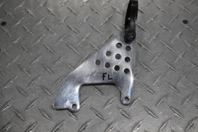 2000 YAMAHA YZF R6 LEFT REARSET REAR SET HEEL GUARD COVER  5EB-27445-01-00 Foto 1 de 4