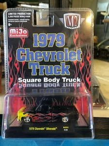 1/64 M2 1979 CHEVROLET SILVERADO FLEETSIDE SHORT BED P/U BLACK WITH FLAMES MIJO - Picture 1 of 2
