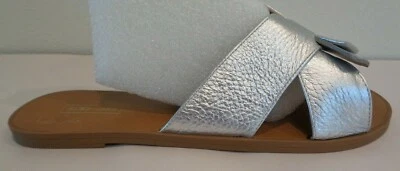 Alex Marie Size 5.5 M KIARA Silver Leather Slides Sandals New Womens Shoes - Image 1 of 4