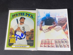 Luis Robert Chicago White Sox Auto Signed 2021 Topps Heritage Card