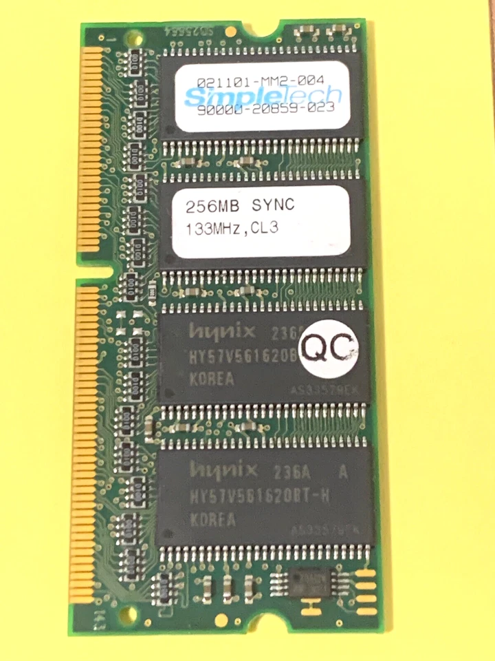 Simpletech    256MB   Sodimm    Sync   133MHz   Laptop memory - Image 1 of 1