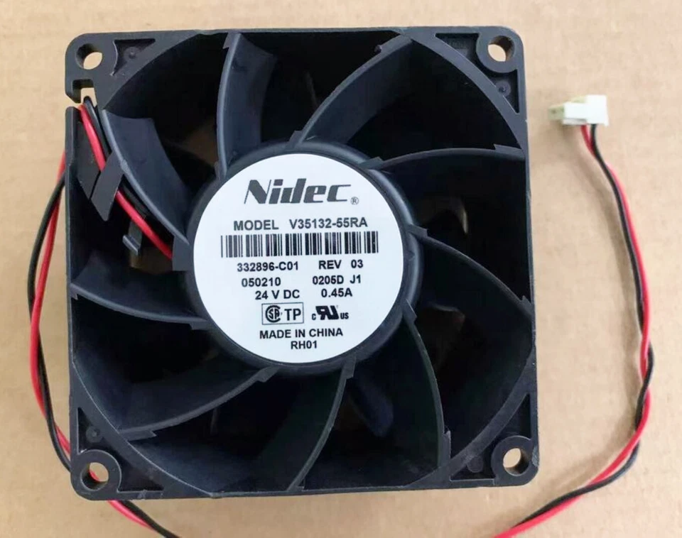 1PCS Nidec V35132-55RA 24V DC 0.45A 80*80*38MM cooling fan Fast