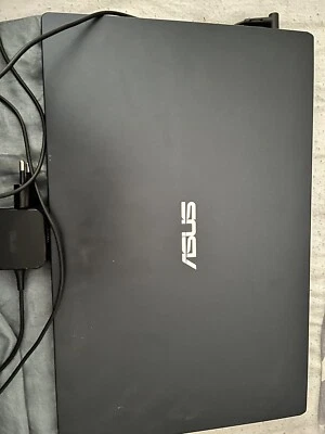 Laptop Asus Windows 11 - Bild 1 von 3