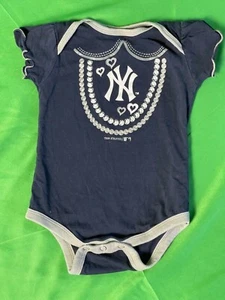MLB New York Yankees 100% Cotton Bodysuit/Vest Girls' 6-9 months - Picture 1 of 3