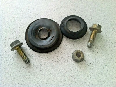 1981-1985 MERCEDES-BENZ 380SEC 420SEC 500SEC W126 ~ WIPER LINKAGE SET - Image 1 of 2