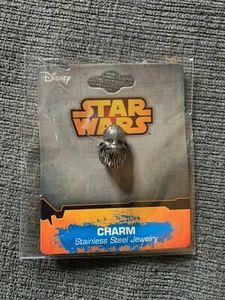 DISNEY STAR WARS CHEWBACCA CHARM - EDELSTAHL - NEU - KOSTENLOSER VERSAND - Bild 1 von 1