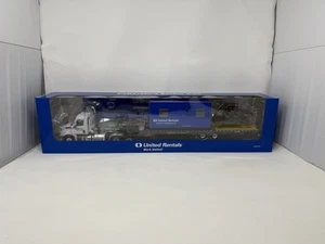 United Rentals Collector’s Series XXI First Gear Freightliner, Office Container - Picture 1 of 9