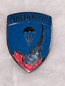  US Army Distinctive Unit Insignia,DUI, 187th Regimental Combat Team - Picture 1 of 2