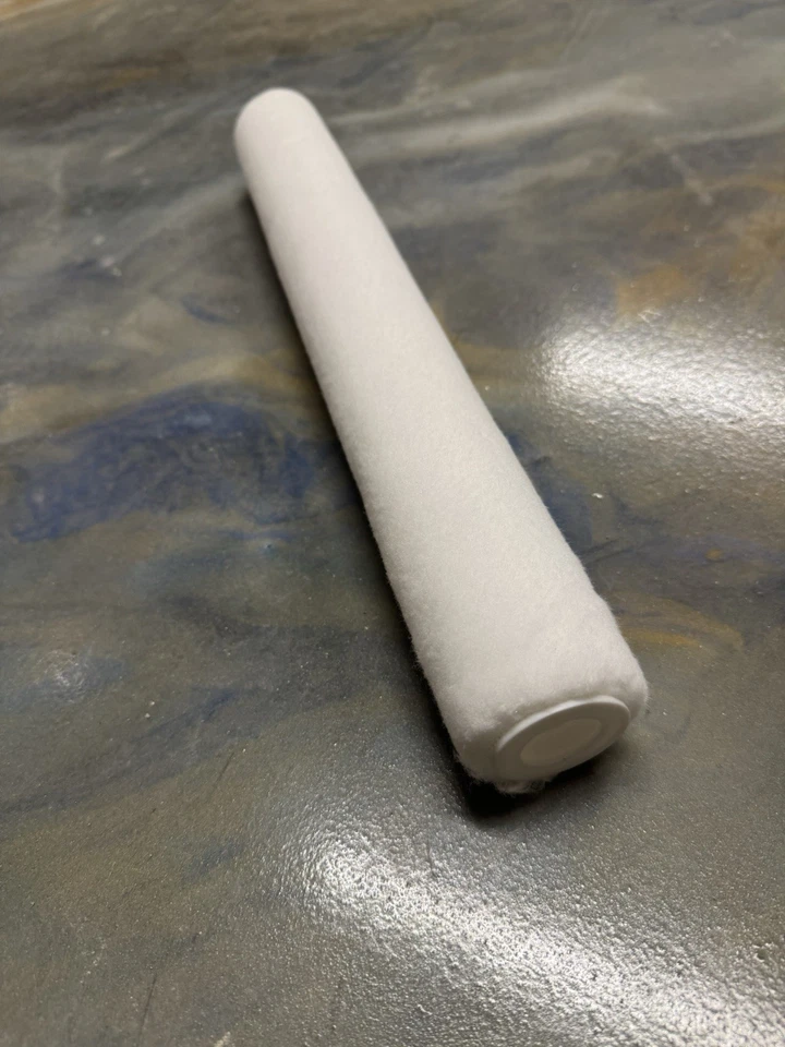 Rodillo tejido resistente a cobertizos de 18" - Siesta de 3/8" con tapas finales para recubrimiento epoxi paquete de 50 Foto 1 de 3