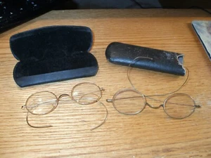2 Pr. BRILLE um 1890, antik, eine ist 1/10 12K GF, beide mit Etuis - Bild 1 von 1