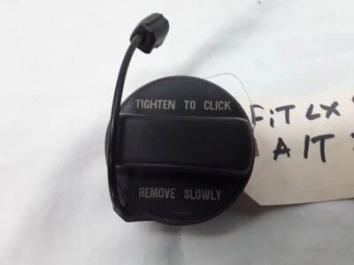 Tapa de gasolina 1,5 L LX A/T 2013 HONDA FIT 5-7-1P Foto 1 de 3