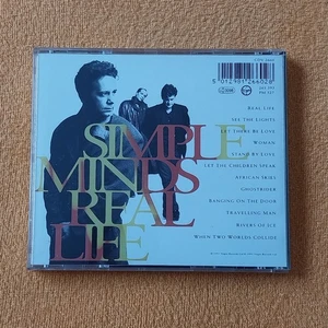 CD SIMPLE MINDS - REAL LIFE - ALBUM - Bild 1 von 5