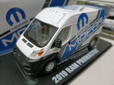 Modelo de camioneta Dodge Ram Mopar Promaster GreenLight 1:43  Foto 1 de 4