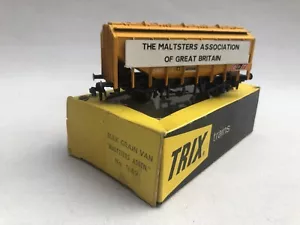 Trix 1689 OO Gauge Bulk Grain Wagon The Maltsters Association Yellow VGC Boxed - Picture 1 of 14