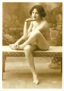 Postal Erótica con Motivo Histórico, del Libro "Playgirls" 8032 - Imagen 1 de 1
