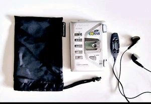 Metal-Cased Panasonic RQ-NX60V Radio Cassette Walkman Works + Remote Control - Picture 1 of 13