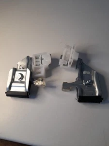 2 WINDOW REGULATOR REPAIR CLIPS with METAL SLIDER FRONT RIGHT 94-01 AUDI A4 B5 - Picture 1 of 15