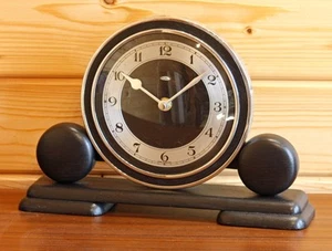 VINTAGE 31cm Metamec Mantel Clock - Retro Wooden Desk Clock Mid Century Antique - Picture 1 of 5