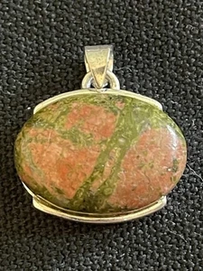 Colgante Ovalado Natural Unakita Plata .925 ~ ¡Hermoso!! - Imagen 1 de 14