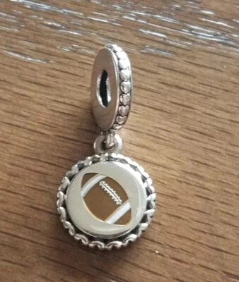 Nuevo con etiquetas Auténtico Pandora Fútbol Cuelga Dije ENG7792018_15 EE. UU. Exclusivo con caja Foto 1 de 3