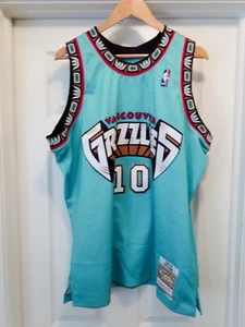 Hardwood Classics NBA Vancouver Grizzlies Mike Bibby Jersey #10 Men`s Size: XL - Picture 1 of 7