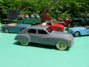 Dinky Toys_Cij_Norev_Minialuxe_Verem échelle du 1/43 . - Foto 1 di 7