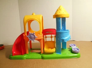 Fisher Price Little People Playground 2012 - Picture 1 of 8