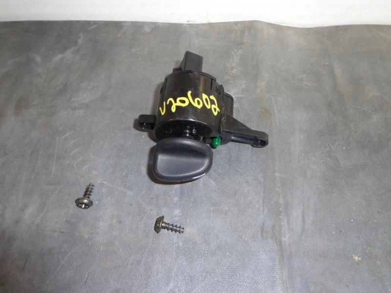 1998 福特 EXPLORER 4 X 4 开关内部开关 — 第 1/1 张图片