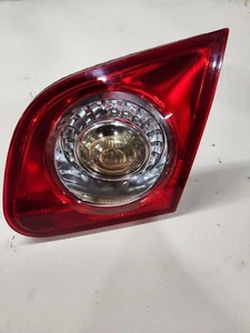 ♻️ OEM Volkswagen B6 Passat Right Inner Tail Lamp 2006-2010 Taillight Vw - Picture 1 of 7