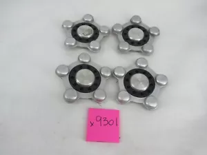Center Caps Hubcaps Chevy Corvette 9592805 OEM Wheel 97 98 99 - Picture 1 of 2