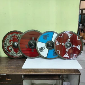 Lotto di 4 scudi vichinghi aspetto medievale rotondi vichinghi scudo in legno design pesante - Foto 1 di 5